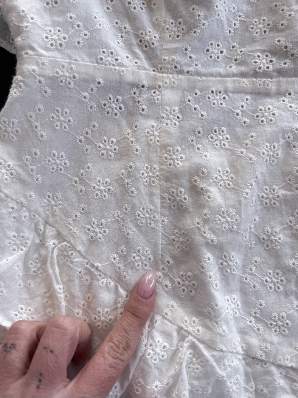 SABO LUXE White Eyelet Ruffle Mini Dress | Open Back | 100% Cotton | Size L - Picture 13 of 13